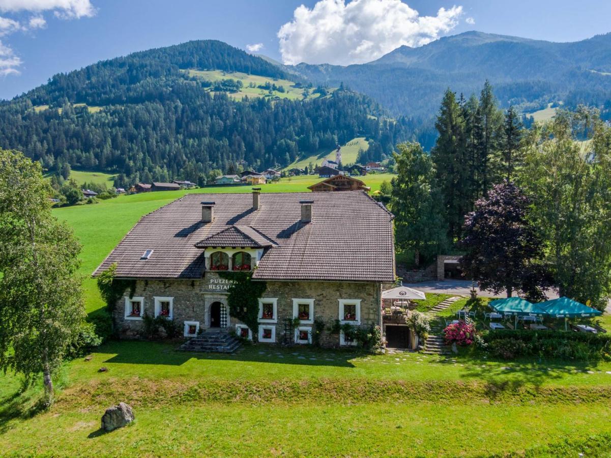 Putzenhof Appartements Großkirchheim Kültér fotó