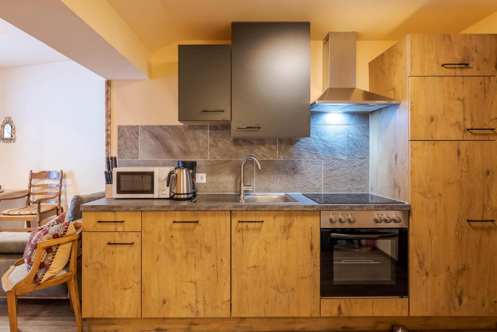 Putzenhof Appartements Großkirchheim Kültér fotó